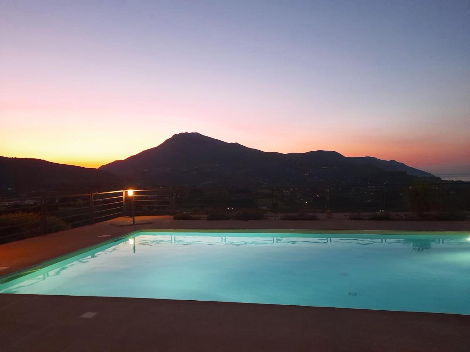 Villa Luxury Con Piscina Privata Vista Mare - Castellammare Del Golfo Kültér fotó